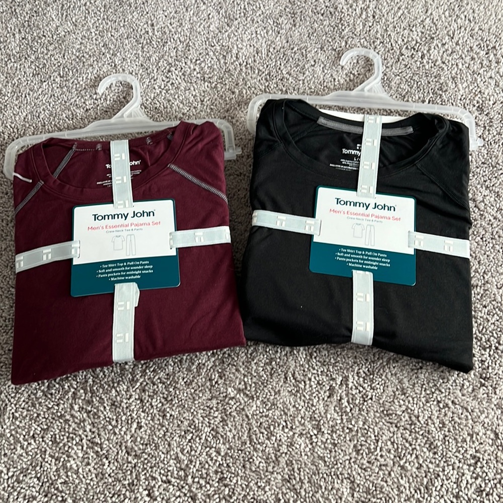 Tommy John Men’s essential Pajama Set